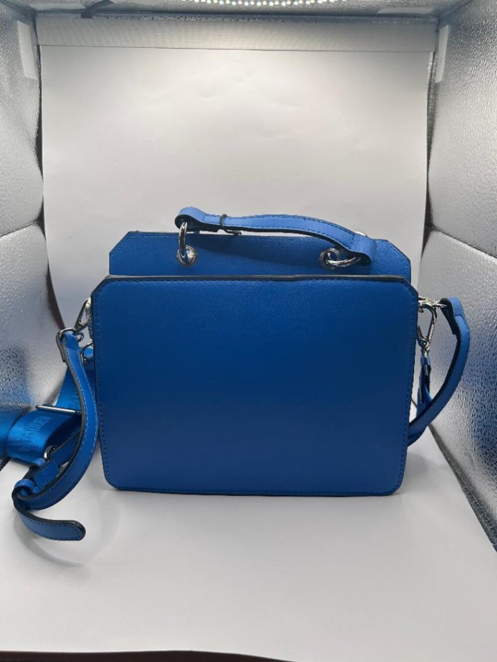 Sapphire Steve Madden Bevelyn Crossbody bag with Airpod Pouch - Picture 6 of 6